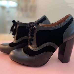 Juicy Couture high heel shoes